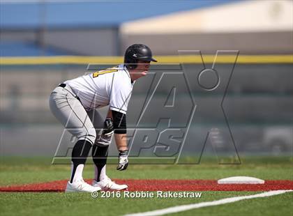 Thumbnail 2 in Crandall vs Gainesville photogallery.