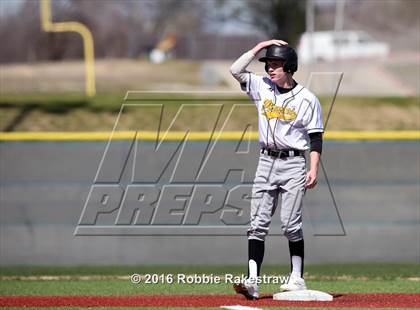 Thumbnail 3 in Crandall vs Gainesville photogallery.