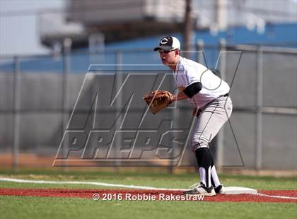 Thumbnail 2 in Crandall vs Gainesville photogallery.