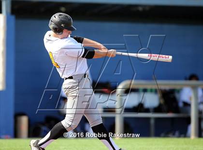 Thumbnail 3 in Crandall vs Gainesville photogallery.