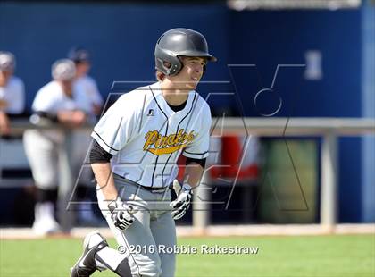 Thumbnail 1 in Crandall vs Gainesville photogallery.