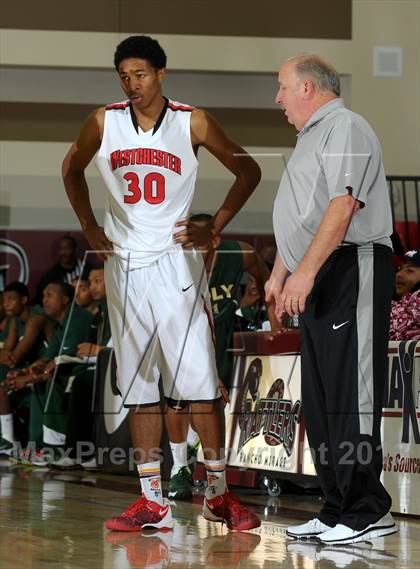 Thumbnail 3 in Long Beach Poly vs. Westchester (MaxPreps Holiday Classic) photogallery.