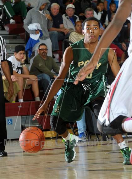 Thumbnail 1 in Long Beach Poly vs. Westchester (MaxPreps Holiday Classic) photogallery.