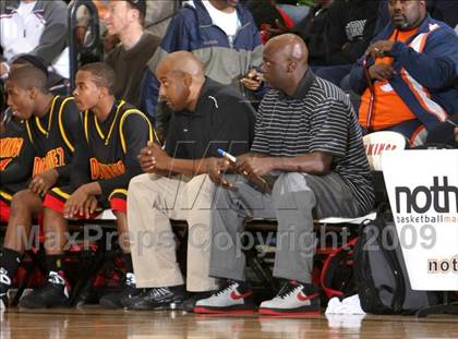Thumbnail 2 in Dominguez vs. Etiwanda (Pangos Dream Classic) photogallery.