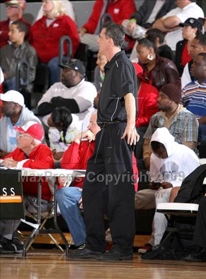 Thumbnail 3 in Dominguez vs. Etiwanda (Pangos Dream Classic) photogallery.