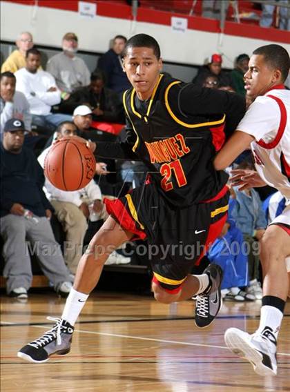 Thumbnail 3 in Dominguez vs. Etiwanda (Pangos Dream Classic) photogallery.