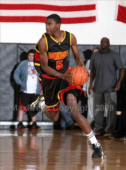 Thumbnail 2 in Dominguez vs. Etiwanda (Pangos Dream Classic) photogallery.