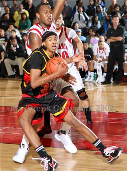 Thumbnail 3 in Dominguez vs. Etiwanda (Pangos Dream Classic) photogallery.