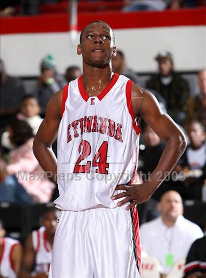 Thumbnail 3 in Dominguez vs. Etiwanda (Pangos Dream Classic) photogallery.
