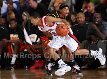 Thumbnail 2 in Dominguez vs. Etiwanda (Pangos Dream Classic) photogallery.
