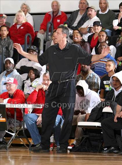 Thumbnail 1 in Dominguez vs. Etiwanda (Pangos Dream Classic) photogallery.