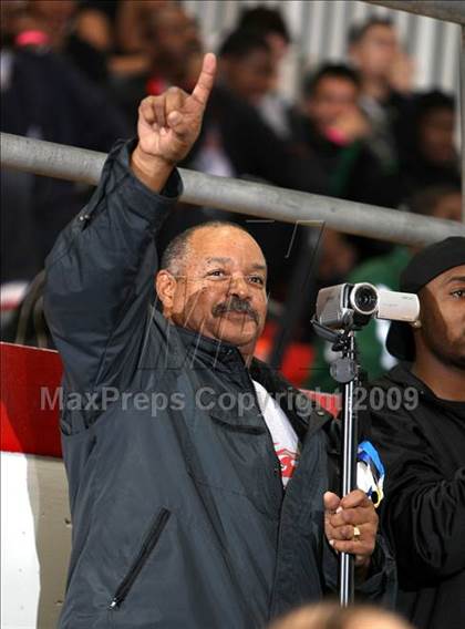 Thumbnail 3 in Dominguez vs. Etiwanda (Pangos Dream Classic) photogallery.