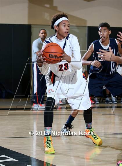 Thumbnail 3 in Chatsworth vs. Venice (D1 Bound So Cal Christmas Classic) photogallery.