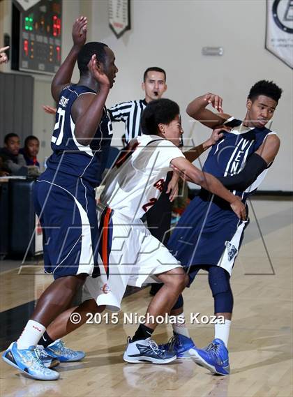 Thumbnail 2 in Chatsworth vs. Venice (D1 Bound So Cal Christmas Classic) photogallery.