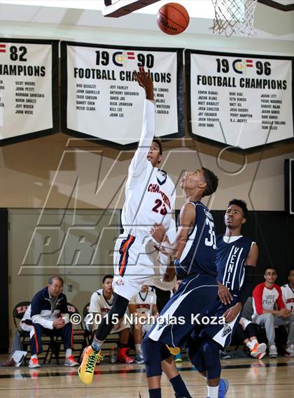Thumbnail 2 in Chatsworth vs. Venice (D1 Bound So Cal Christmas Classic) photogallery.