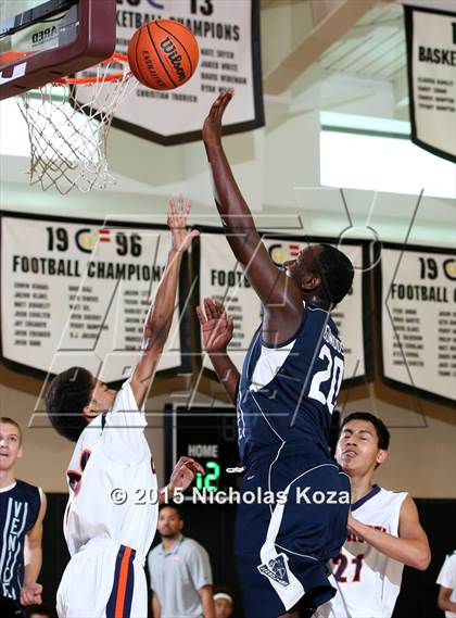Thumbnail 2 in Chatsworth vs. Venice (D1 Bound So Cal Christmas Classic) photogallery.