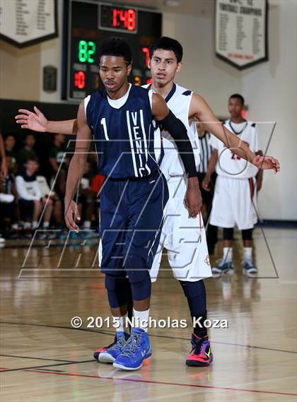 Thumbnail 3 in Chatsworth vs. Venice (D1 Bound So Cal Christmas Classic) photogallery.