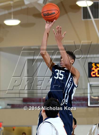 Thumbnail 3 in Chatsworth vs. Venice (D1 Bound So Cal Christmas Classic) photogallery.