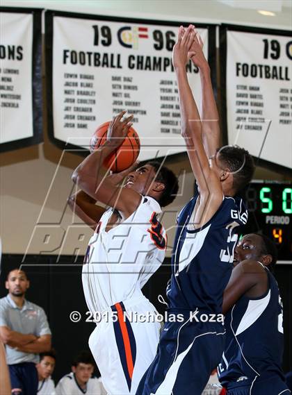 Thumbnail 2 in Chatsworth vs. Venice (D1 Bound So Cal Christmas Classic) photogallery.