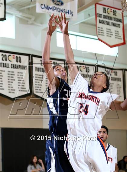 Thumbnail 3 in Chatsworth vs. Venice (D1 Bound So Cal Christmas Classic) photogallery.