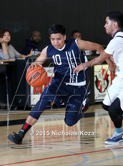Thumbnail 1 in Chatsworth vs. Venice (D1 Bound So Cal Christmas Classic) photogallery.