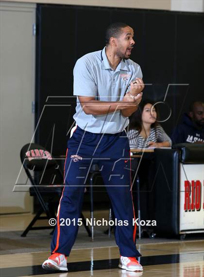 Thumbnail 1 in Chatsworth vs. Venice (D1 Bound So Cal Christmas Classic) photogallery.