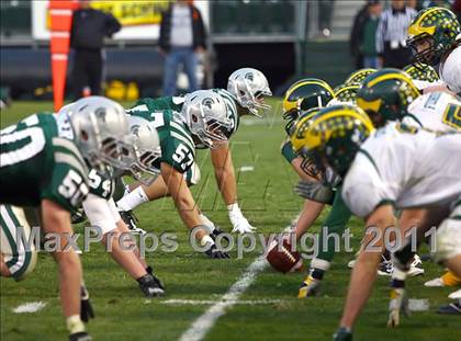 Thumbnail 3 in De La Salle vs San Ramon Valley (CIF NCS D1 Final)  photogallery.