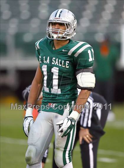 Thumbnail 1 in De La Salle vs San Ramon Valley (CIF NCS D1 Final)  photogallery.