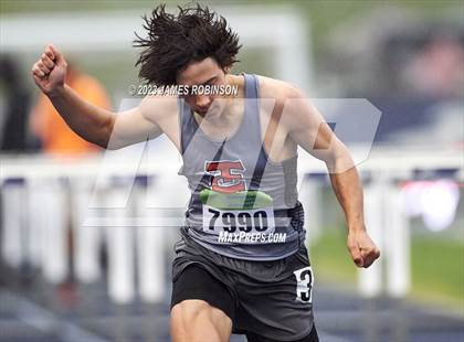 Thumbnail 2 in Bob Hayes Invitational (110 Meter Hurdles) photogallery.