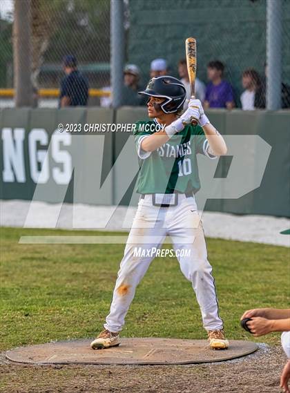 Thumbnail 2 in Winter Haven vs. Lakewood Ranch (FHSAA 7A Regional Quarterfinal) photogallery.