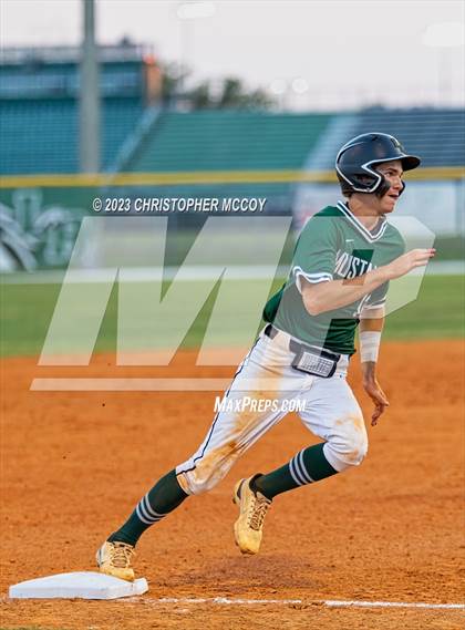 Thumbnail 1 in Winter Haven vs. Lakewood Ranch (FHSAA 7A Regional Quarterfinal) photogallery.