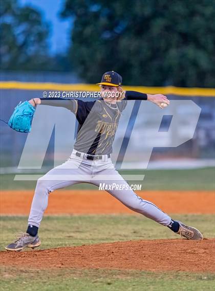 Thumbnail 2 in Winter Haven vs. Lakewood Ranch (FHSAA 7A Regional Quarterfinal) photogallery.