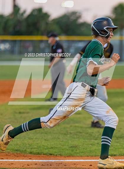 Thumbnail 2 in Winter Haven vs. Lakewood Ranch (FHSAA 7A Regional Quarterfinal) photogallery.