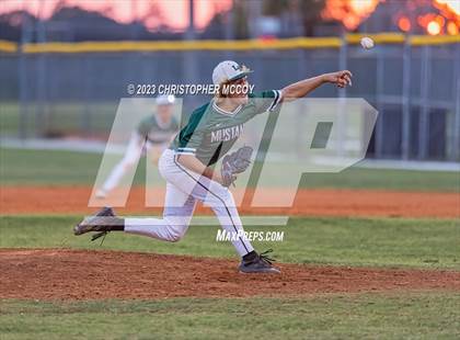 Thumbnail 2 in Winter Haven vs. Lakewood Ranch (FHSAA 7A Regional Quarterfinal) photogallery.