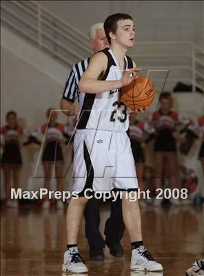 Thumbnail 2 in South Hadley vs Longmeadow (Spalding Hoophall Classic) photogallery.