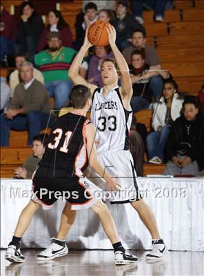 Thumbnail 1 in South Hadley vs Longmeadow (Spalding Hoophall Classic) photogallery.