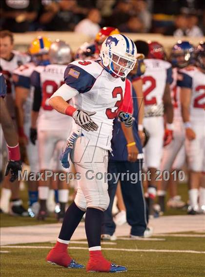 Thumbnail 1 in Charlie Wedemeyer All-Star Game photogallery.