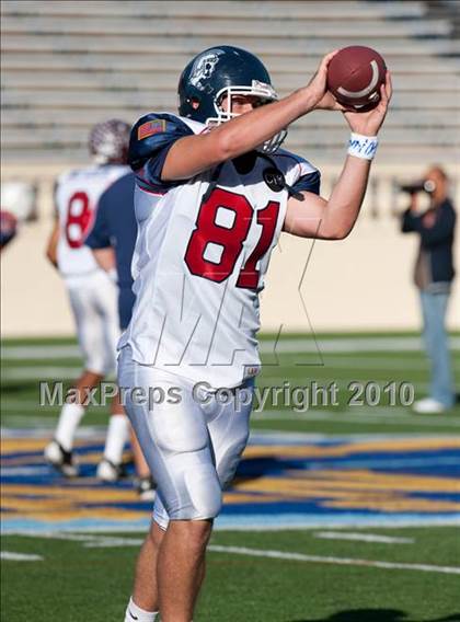 Thumbnail 2 in Charlie Wedemeyer All-Star Game photogallery.