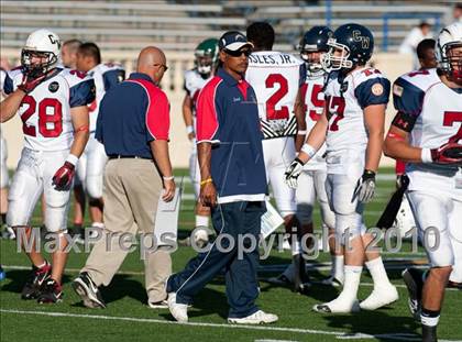 Thumbnail 1 in Charlie Wedemeyer All-Star Game photogallery.