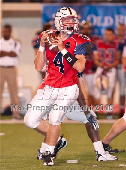 Thumbnail 3 in Charlie Wedemeyer All-Star Game photogallery.