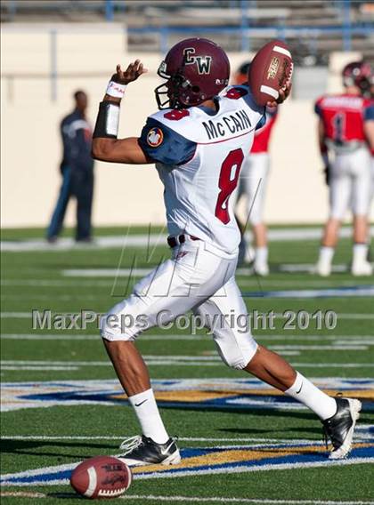 Thumbnail 2 in Charlie Wedemeyer All-Star Game photogallery.
