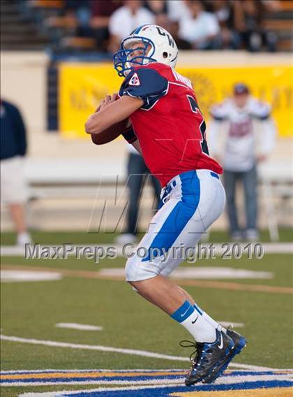 Thumbnail 2 in Charlie Wedemeyer All-Star Game photogallery.