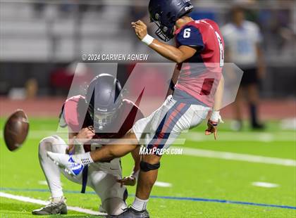 Thumbnail 2 in Tompkins vs Paetow (A teams) photogallery.