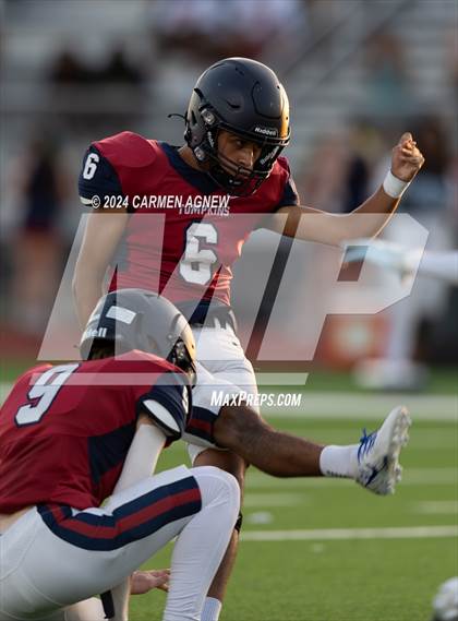 Thumbnail 2 in Tompkins vs Paetow (A teams) photogallery.