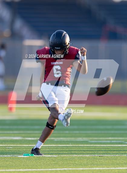 Thumbnail 2 in Tompkins vs Paetow (A teams) photogallery.