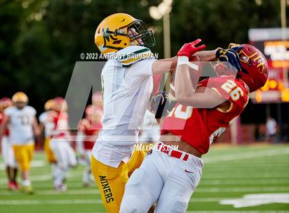 Thumbnail 1 in Bishop Manogue @ Jesuit photogallery.