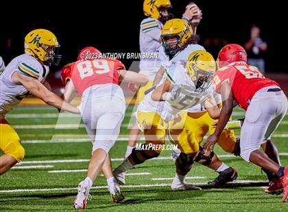 Thumbnail 3 in Bishop Manogue @ Jesuit photogallery.