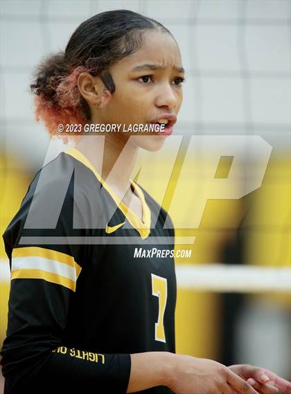 Thumbnail 3 in Byron Nelson vs Fossil Ridge photogallery.