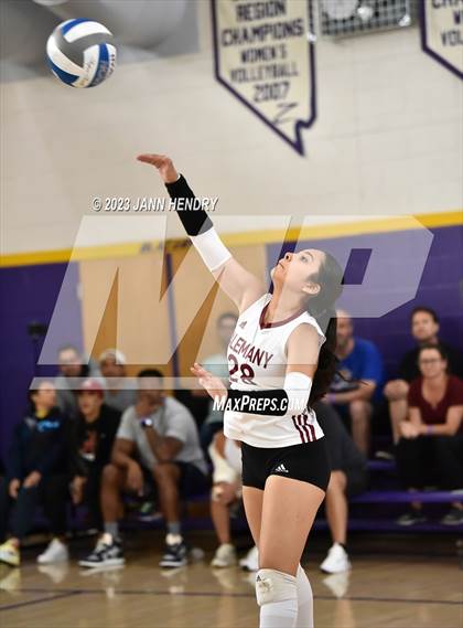 Thumbnail 3 in Alemany vs Torrey Pines (Durango Fall Classic) photogallery.