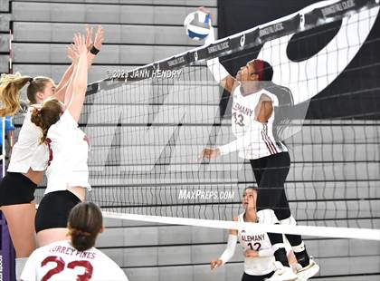 Thumbnail 3 in Alemany vs Torrey Pines (Durango Fall Classic) photogallery.